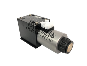 派克方向阀D3W030HNJWXC015